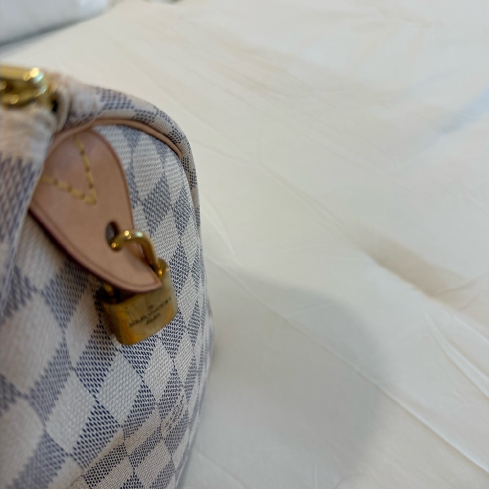 LOUIS VUITTON Damier Azur Bag Speedy 35 Like new! - Picture 5 of 11